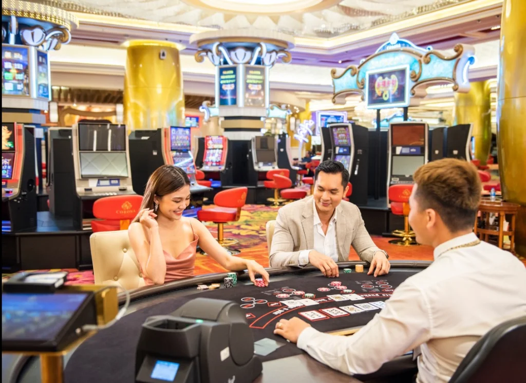 CEO Tài Lasvegas tại bàn chơi Baccarat tại LC79
