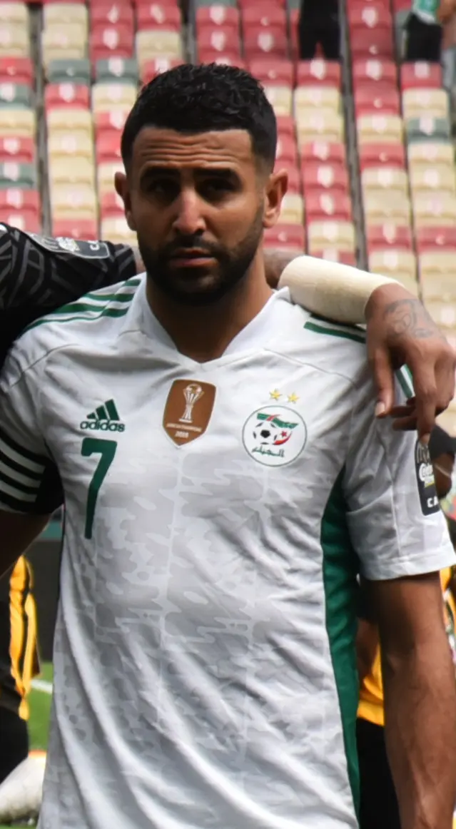 Riyad Mahrez - ngôi sao tuyển Algeria